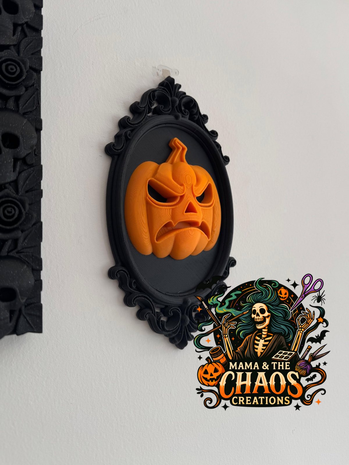 Pumpkin Gothic Frame Wall Decor